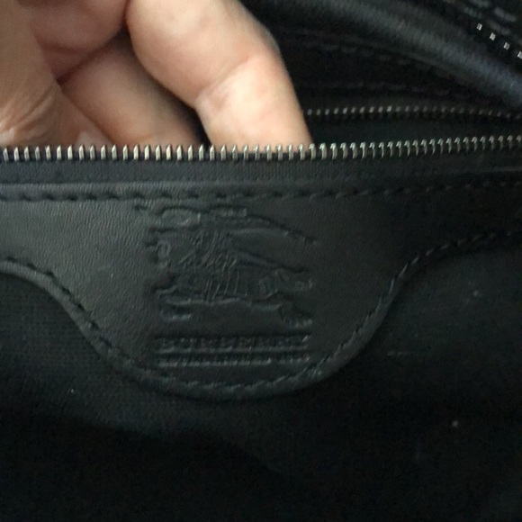 Authentic Burberry handbag with dust bag - Picture 5 of 7